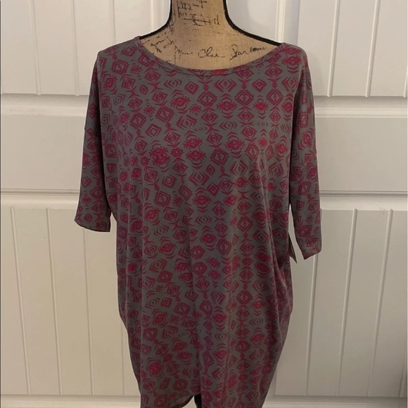 Lularoe Irma‎ - Picture 2 of 6